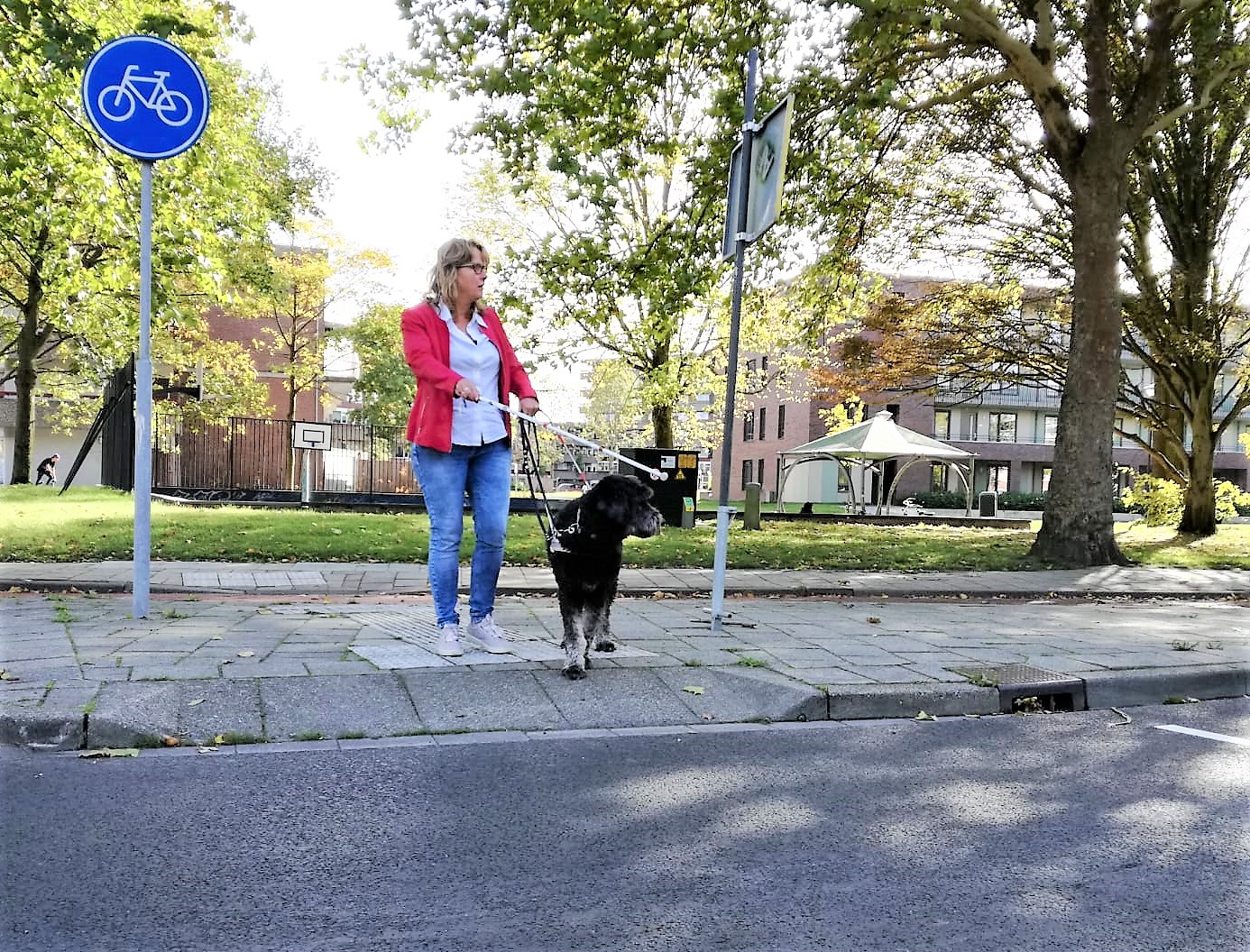 Christel is buiten in een natuurgebied